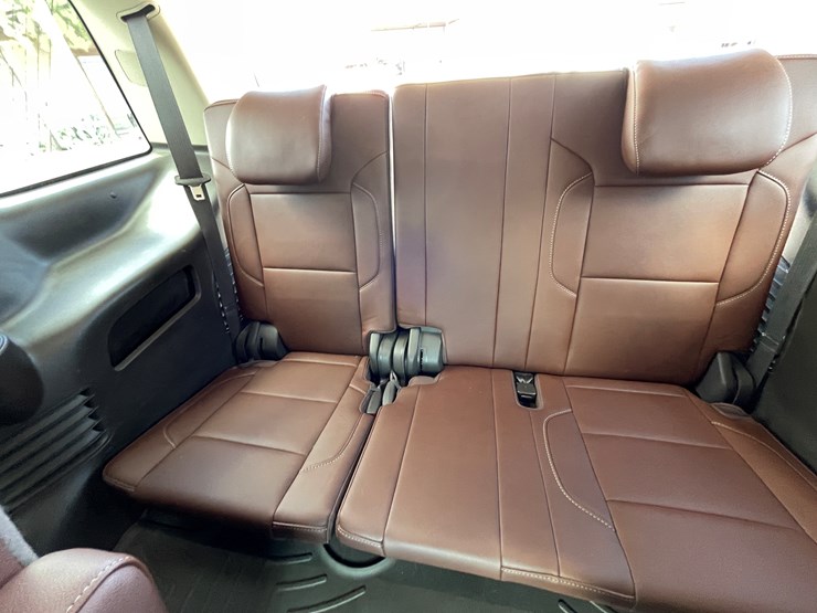 2017-chevrolet-tahoe-image-123