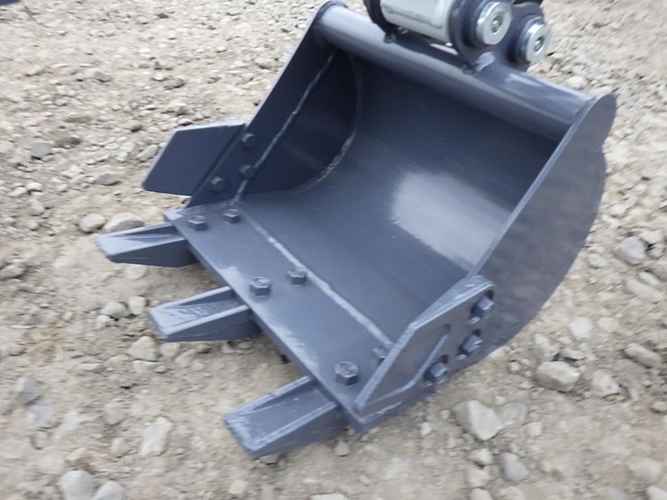 2025-bttl-et15h-6-hydraulic-excavator-image-14