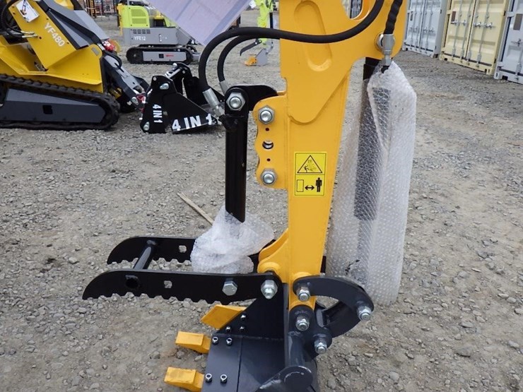 2025-infront-yfe16-hydraulic-excavator-image-13