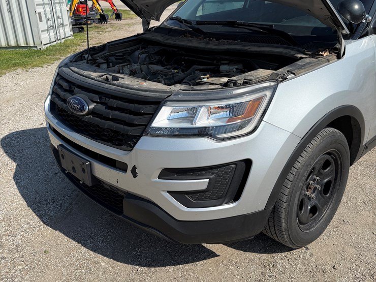 2017-ford-explorer-police-interceptor-image-51