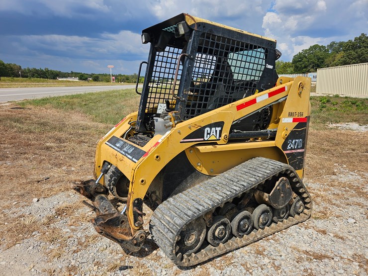 caterpillar-247b-image-3