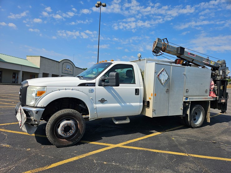 2011-ford-f450-image-5