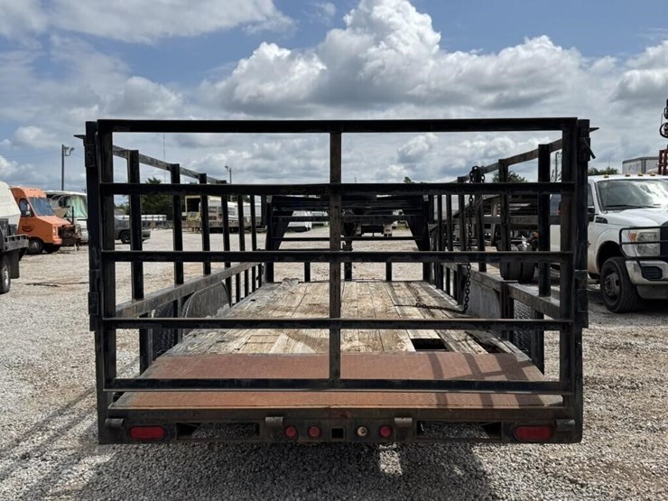 gooseneck-trailer-image-16