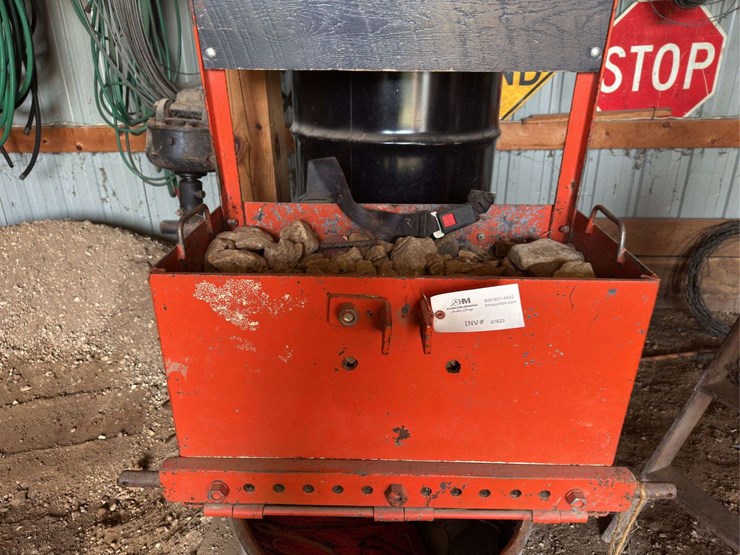 3pt-weighted-rock-box-image-1