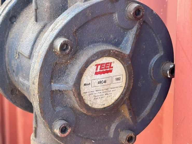 teel-manual-rotary-drain-pump-image-2