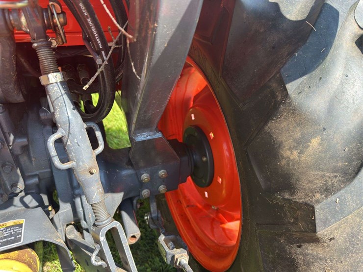 kubota-l2900-image-16