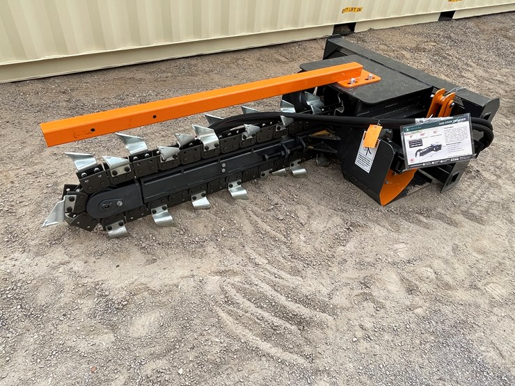 #2011-•-skid-steer-trencher-image-3