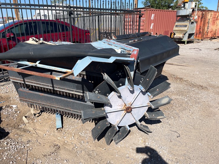 #1502-•-weiss-mcnair-sweeper-splitter-head-(offsite-in-las-cruces)-image-2