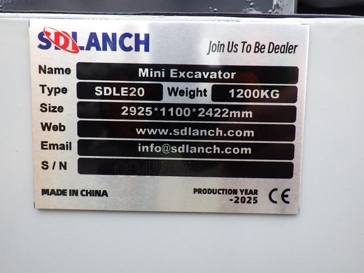2025-sdlanch-sdle20-hydraulic-excavator-image-25