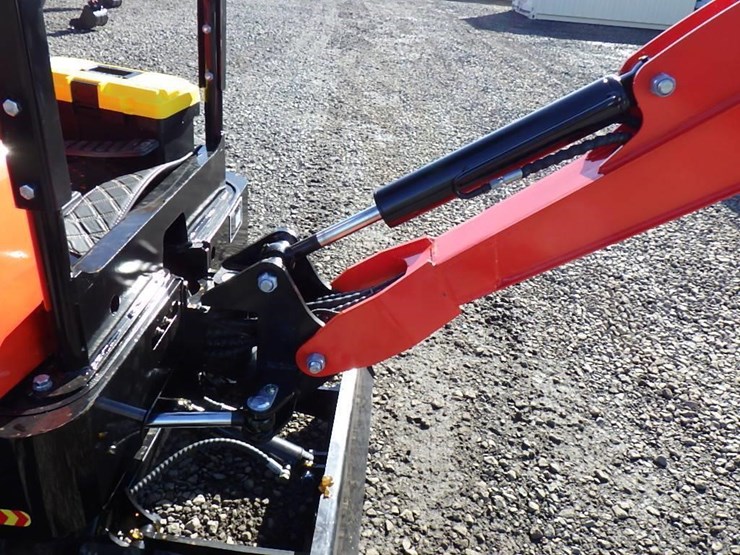 2025-tpm-tpm-20k-hydraulic-excavator-image-11