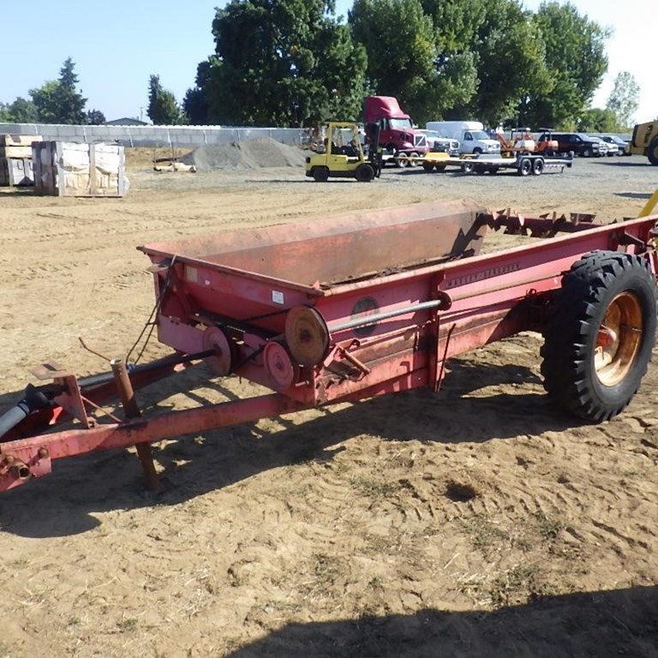 MASSEY-FERGUSON 110