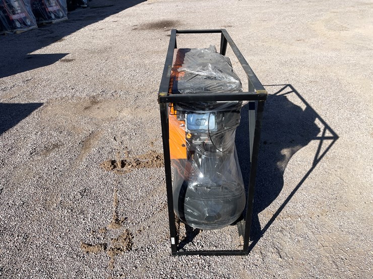 #2039-•-40-gallon-air-compressor-image-5