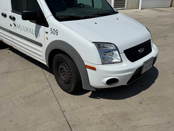 2012-utility-van-image-29