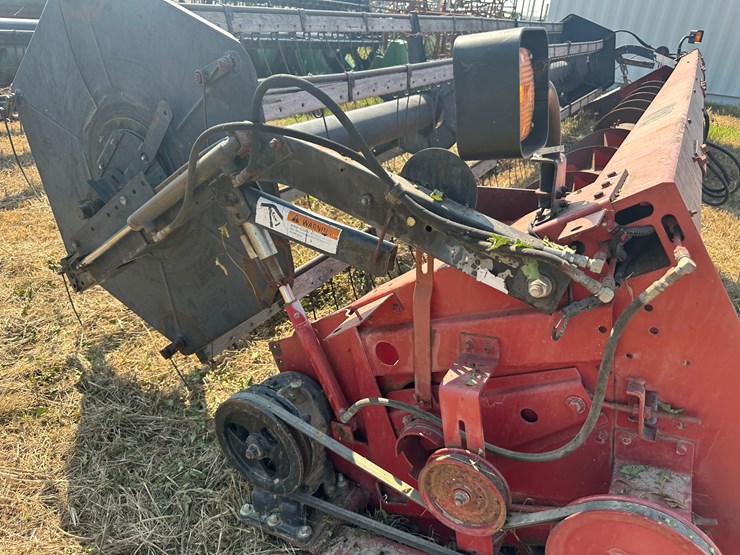 2004-case-ih-1010-image-21