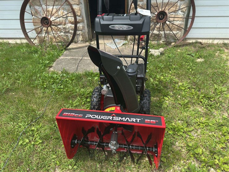 like-new-powersmart-self-propelled-26”-snowblower,-2-stage,-212cc-electric-image-2