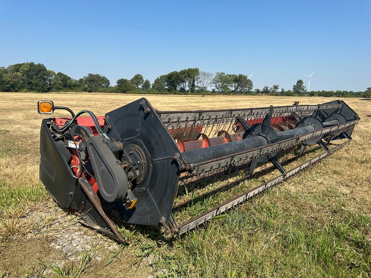 2004-case-ih-1010-image-4