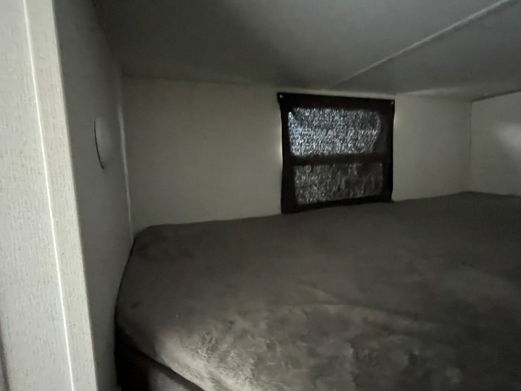 #499-•-2021-tracer-le-camper-(title-in-delay)-image-157