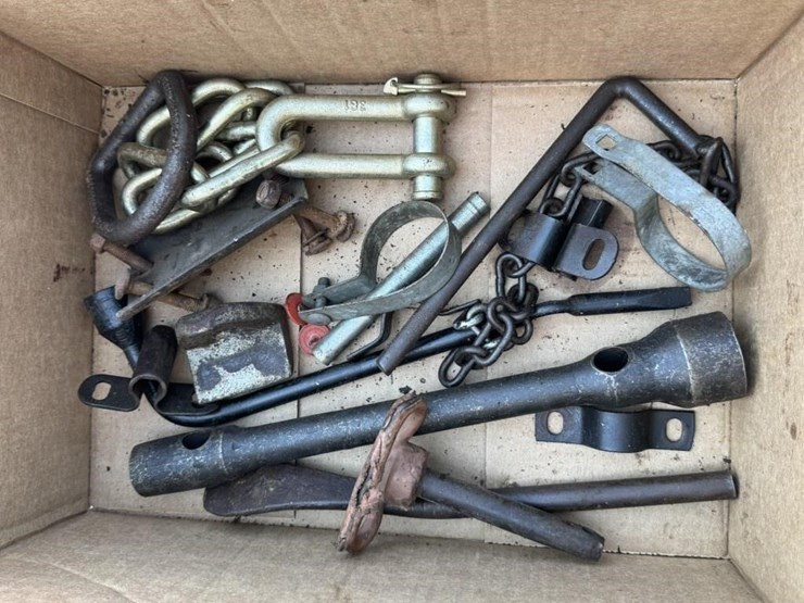 tools-&-hardware-image-2