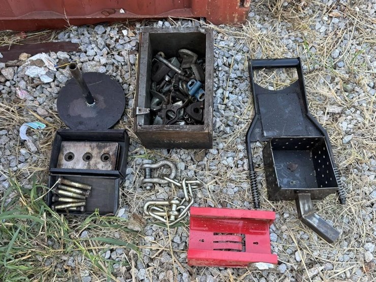 chipper-knives,-stump-grinder-teeth-&-hardware-image-1