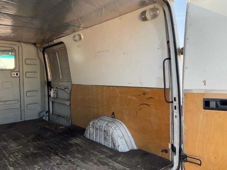 2004-dodge-sprinter-2500-image-78