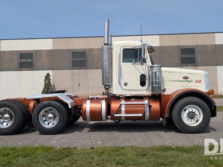 1993-peterbilt-357-image-2