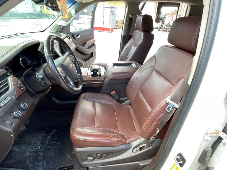 2017-chevrolet-tahoe-image-45
