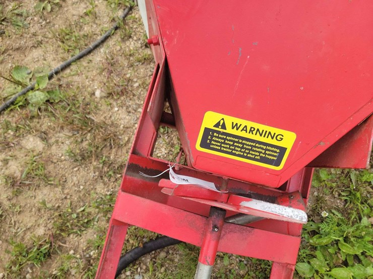 worksaver-3pt-pto-seeder/fertilizer-spreader-image-8