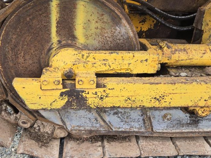 deere-350b-image-31