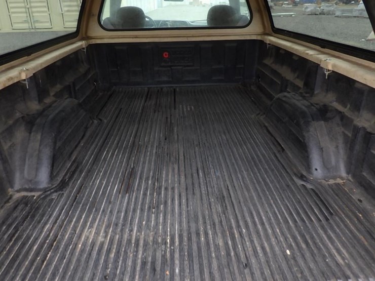 1999-gmc-1500-image-9
