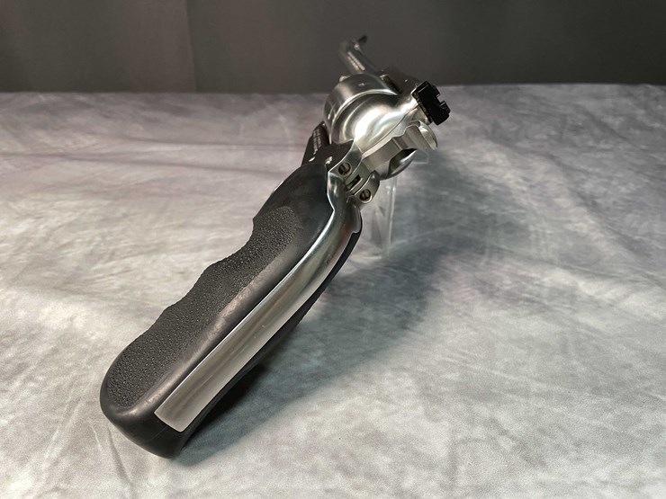 #5181-•-ruger-super-black-hawk,-44-rem-mag-revolver,-sn:-86-66365,-(neenah,-wi)-image-7