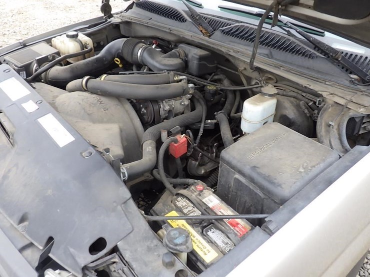 1999-gmc-1500-image-10