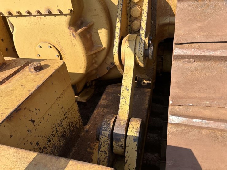 caterpillar-d9r-image-24