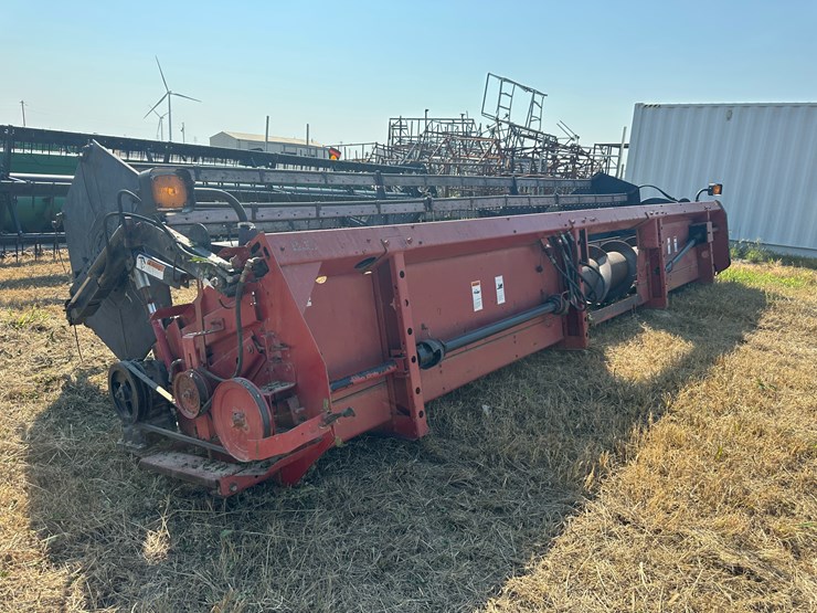 2004-case-ih-1010-image-2