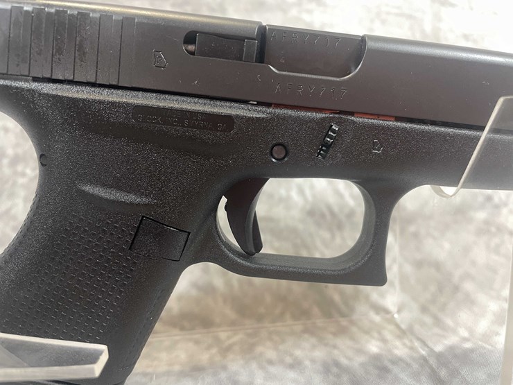 #5148-•-glock-g42,-380-auto-pistol,-sn:-afry717,-(neenah,-wi)-image-9