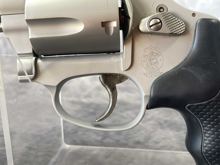 #5132-•-smith-&-wesson-.38-spl,-revolver,-sn:-cwm9026-(neenah,-wi)-image-22