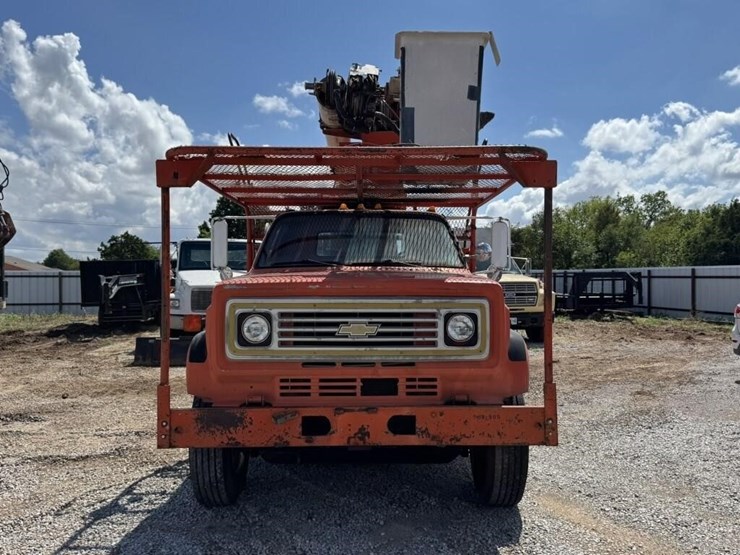 1986-chevrolet-c6v-bucket-truck-image-7