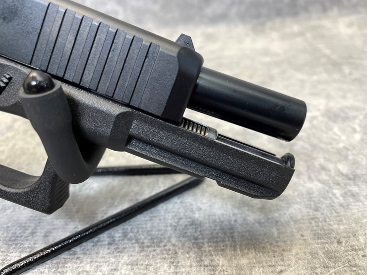 #4643-•-glock-model-17,-9mm-luger-pistol,-sn:-btmy301,-(princeton,-mn)-image-14