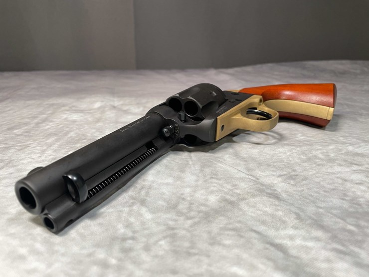 #5163-•-stoeger-cattleman,-45-colt-revolver,-sn:-um3413,-(neenah,-wi)-image-31