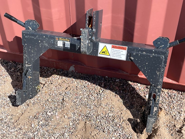 #2055-•-class-1-tractor-quick-hitch-image-5