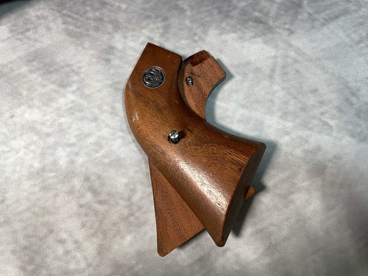 #5181-•-ruger-super-black-hawk,-44-rem-mag-revolver,-sn:-86-66365,-(neenah,-wi)-image-23