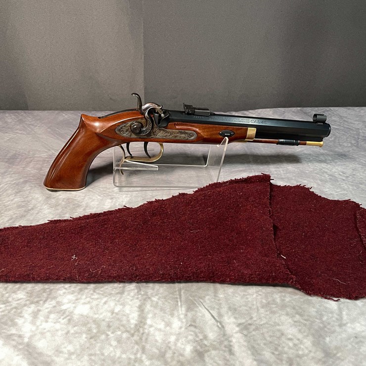 #5177 • Thompson J. Center Arms, .45 Cal. Muzzleloader, SN: 34615, (Neenah, WI)