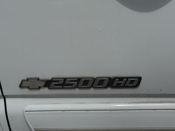 2003-chevrolet-silverado-image-7
