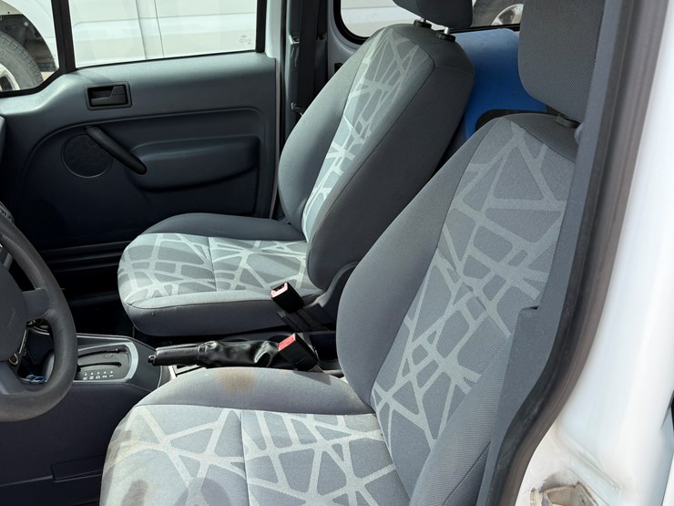 2012-utility-van-image-74
