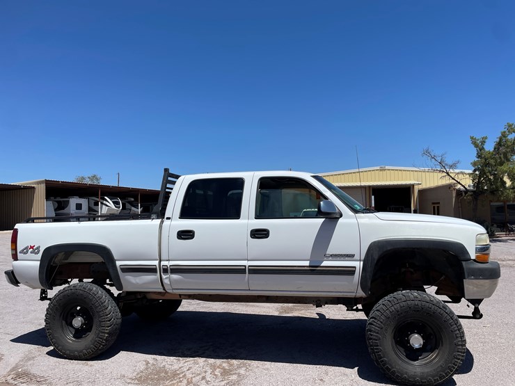 #509-•-2001-chevy-silverado-2500hd-4x4-(nm-title-in-delay)-image-5