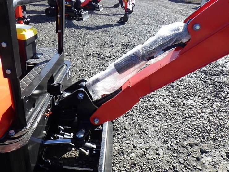 2025-tpm-tpm-16-hydraulic-excavator-image-11