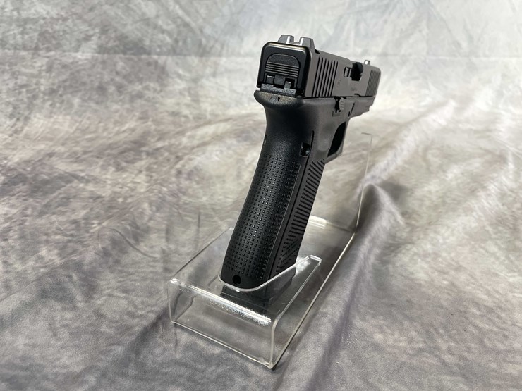 #5140-•-glock-g45,-9mm-luger-pistol,-sn:-brkw514,-(neenah,-wi)-image-5