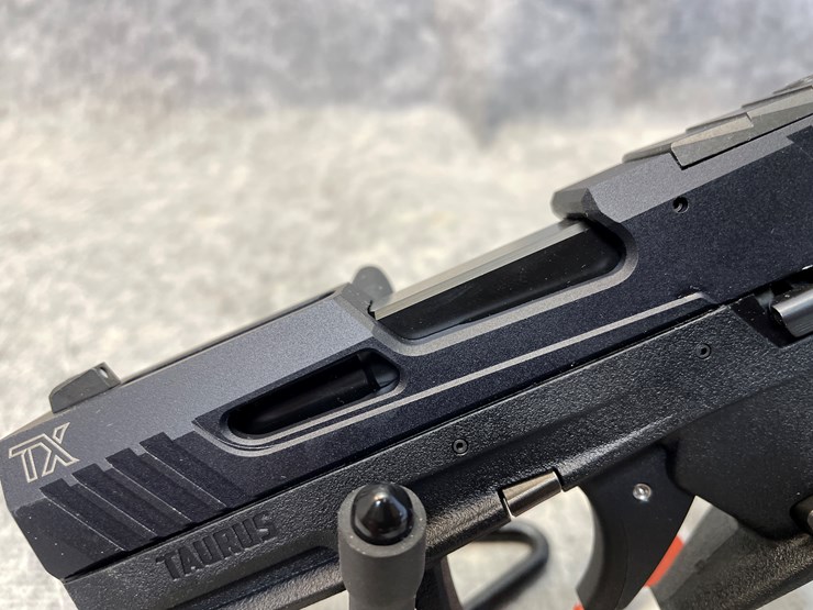 #4563-•-taurus-tx22-compact,-.22-lr-handgun,-sn:-1tj003184,-(princeton,-mn)-image-11