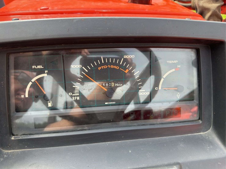 kubota-m5400-image-17