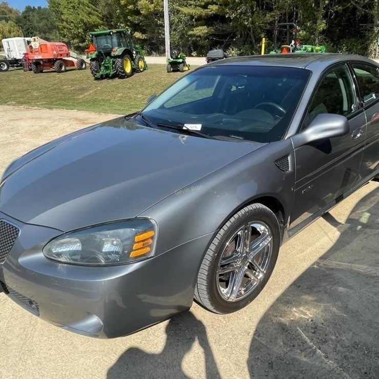 2007 Pontiac Grand Prix Car