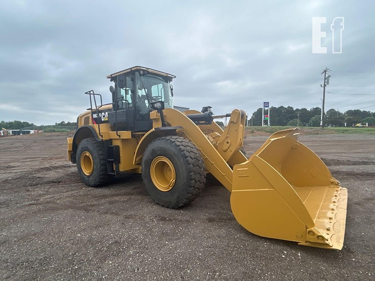 2020-caterpillar-962m-image-2